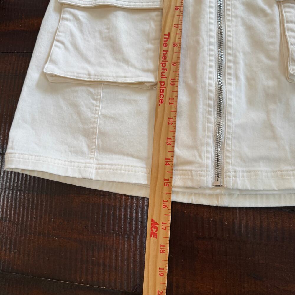 Alo Yoga Night Out Cargo Skirt Zip Front Ivory Size Large EUC W6403R - Picture 13 of 13